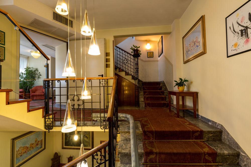 Giustizia Hotel Mestre